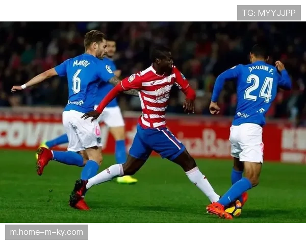 布克奈特末节冷血三分锁定胜局 墨西哥城船长险胜盐湖城星